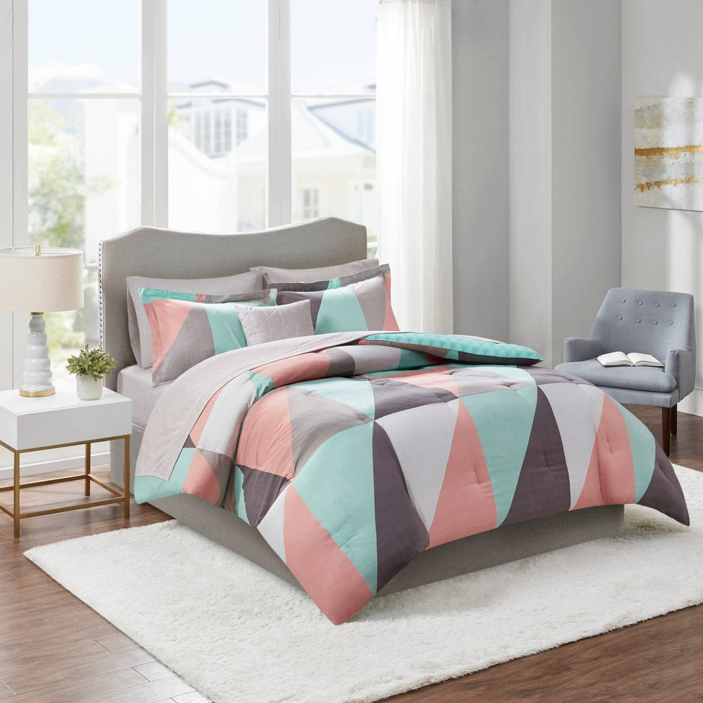 Cal King Complete Bed Set S438