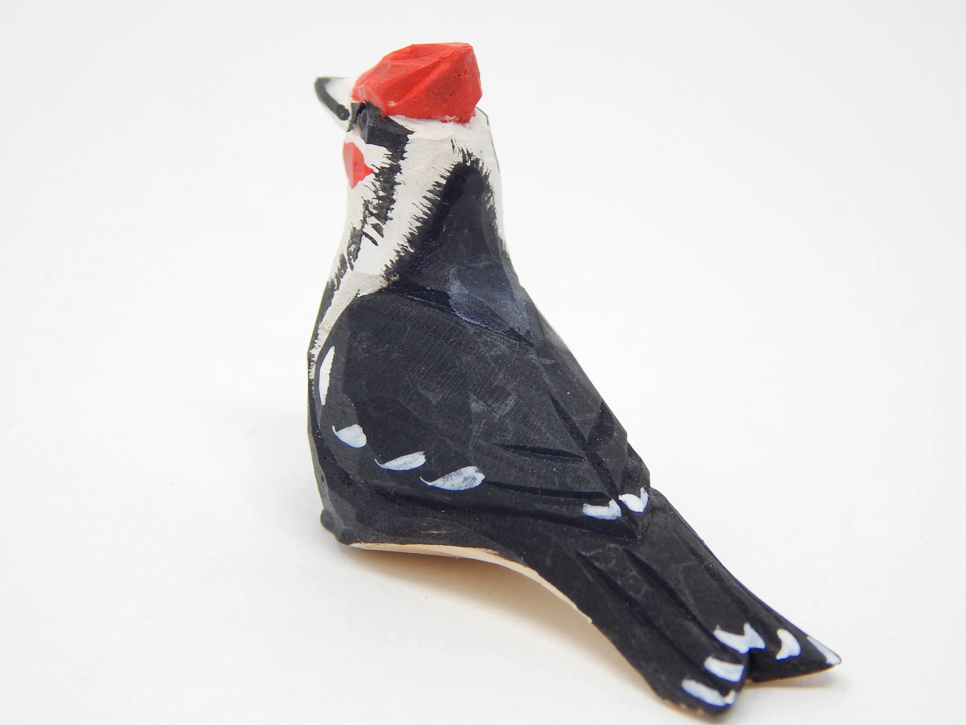 Woodpecker Wood Figurine Handmade Bird Carving Collectible I2890