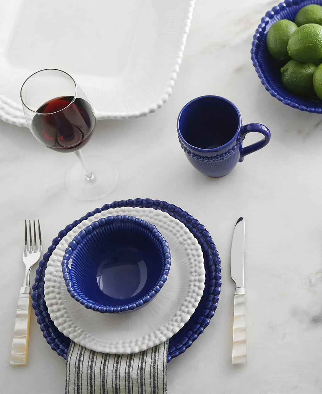 Square Platter with Handles D466