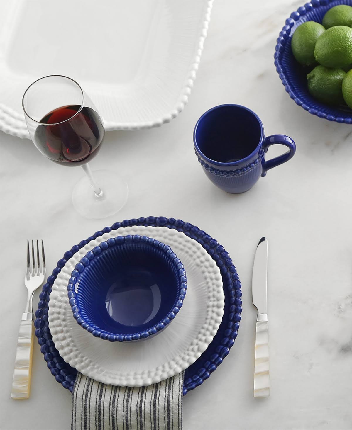 Square Platter with Handles D466