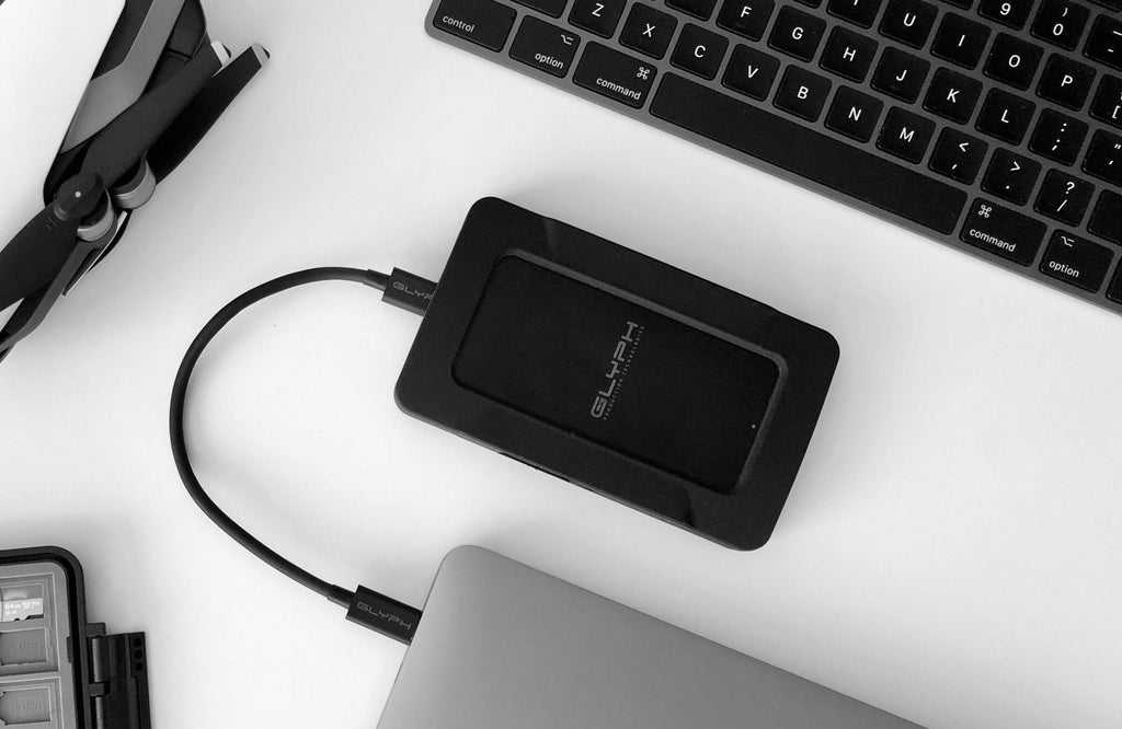 500GB NVMe SSD Thunderbolt 3 R530