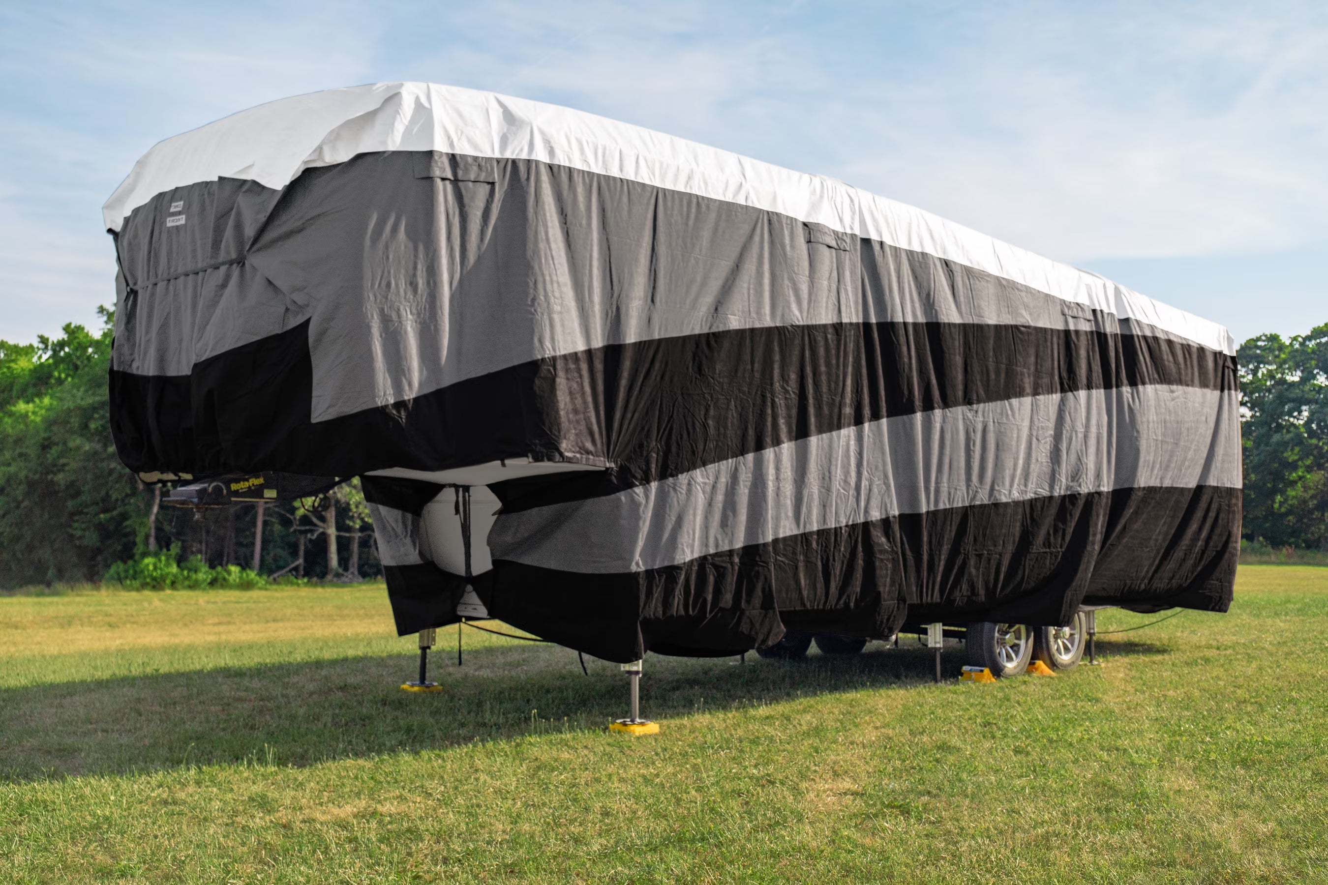 RV Cover for Fifth Wheel Trailers 25.5 to 28-Feet X55275