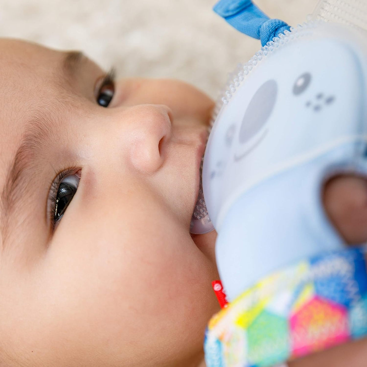 Teething Mitten with Textured Silicone Teether P16414