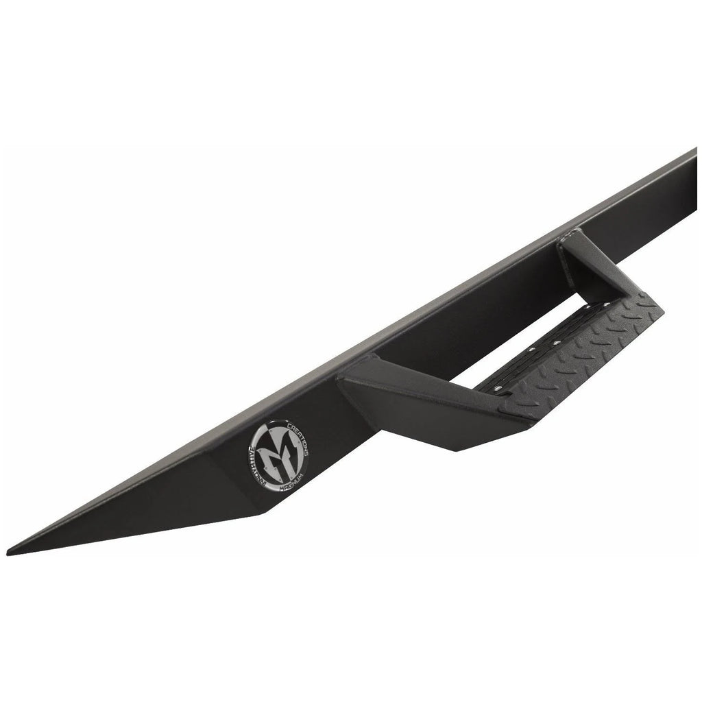 Cab Length Black RT Steps S619503