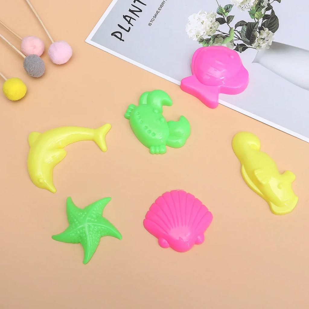 6pcs Beach Sand Toys Set Sand Tray Molds E9552